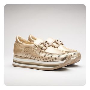 Women's Cream Platform Sneakers